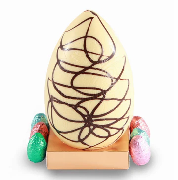 WHITE CHOCOLATE DRIZZLE EGG, WITH BELGIAN PRALINE EGGS