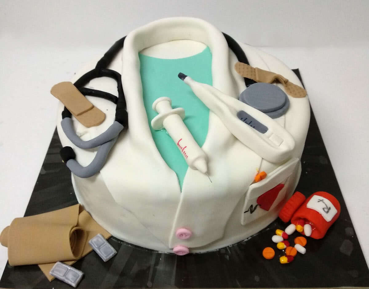 Doctor Cake (Eight inch)