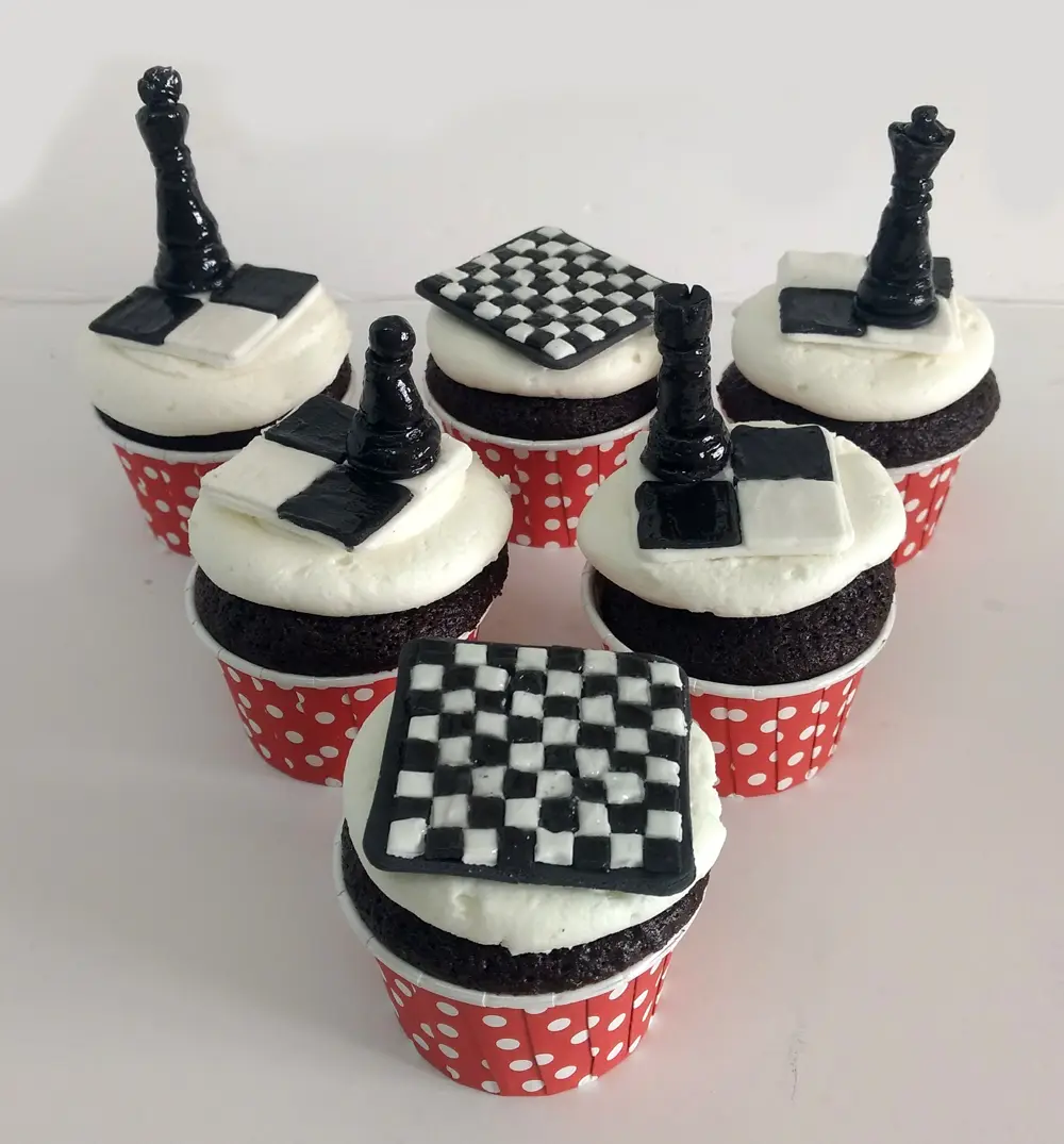Chess Cupcakes