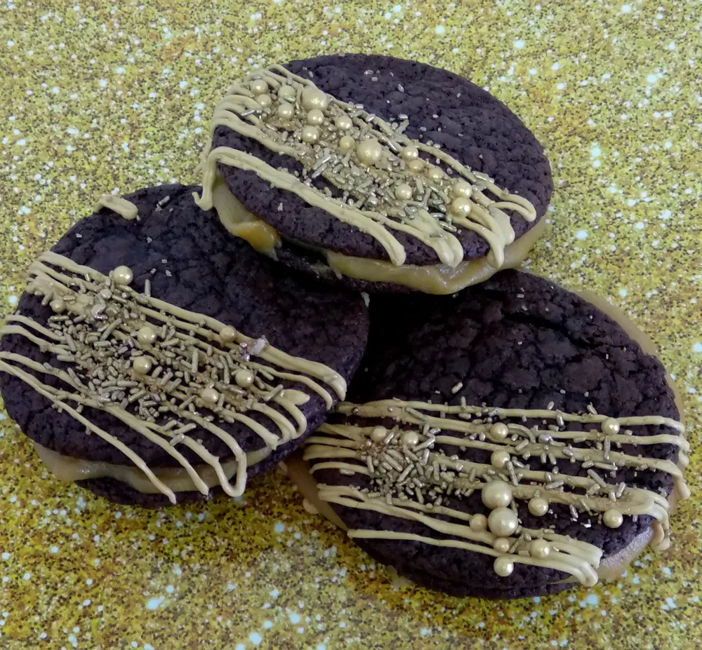 Sandwich Cookies