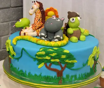 Safari Cake (Eight inch)