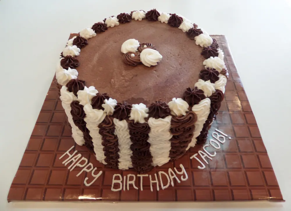 Piano Cake (Six inch)