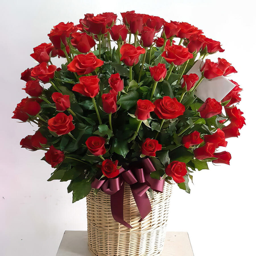 100 roses basket