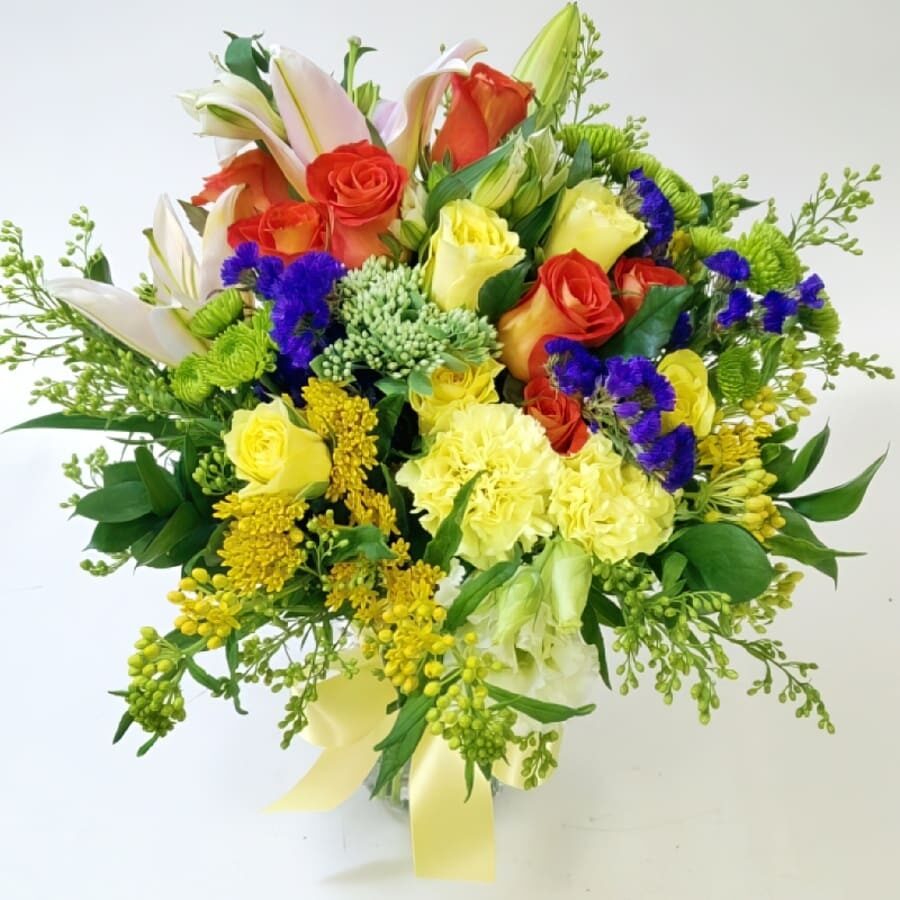 Beauty Bloom18-18-Vase Included (Standard(S))