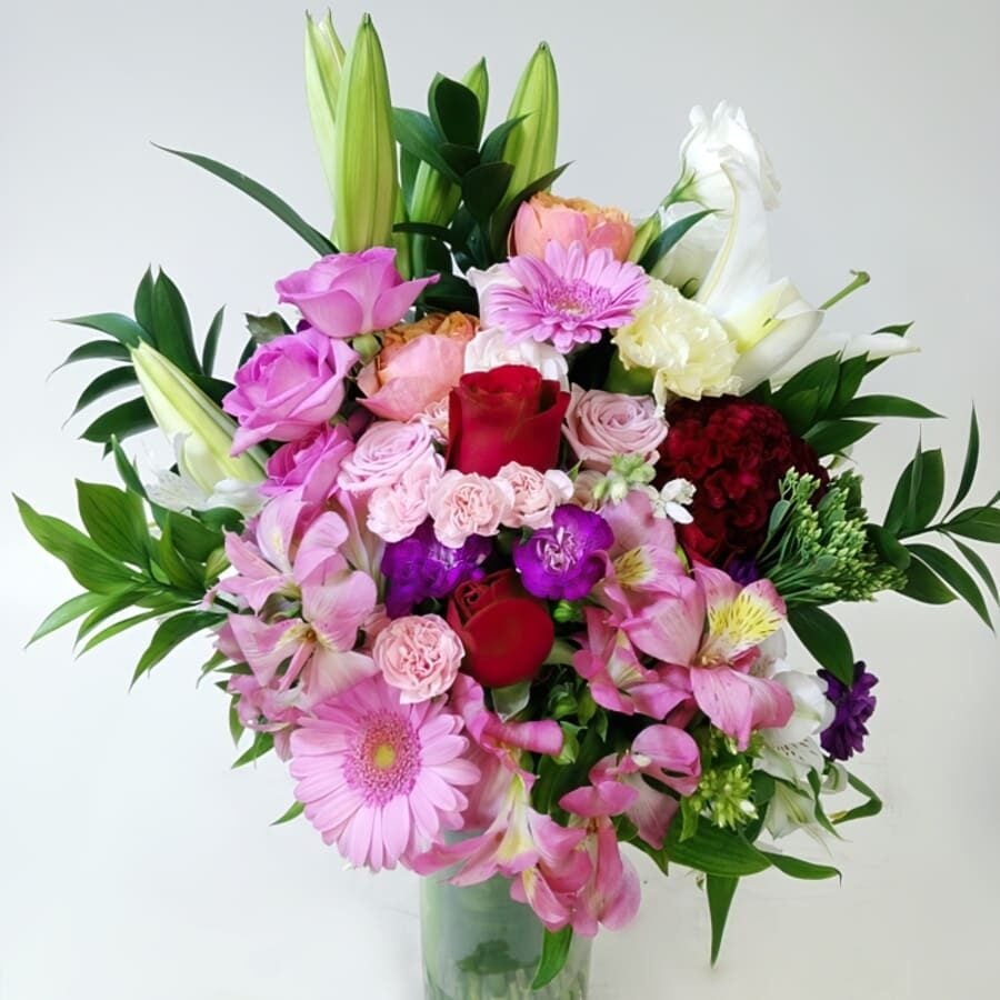 Beauty Bloom18-20-Vase Included (Standard(S))