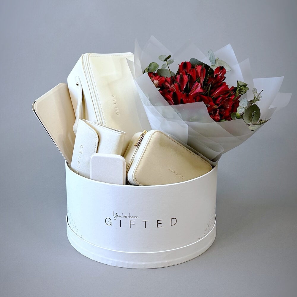 Lady Love Basket