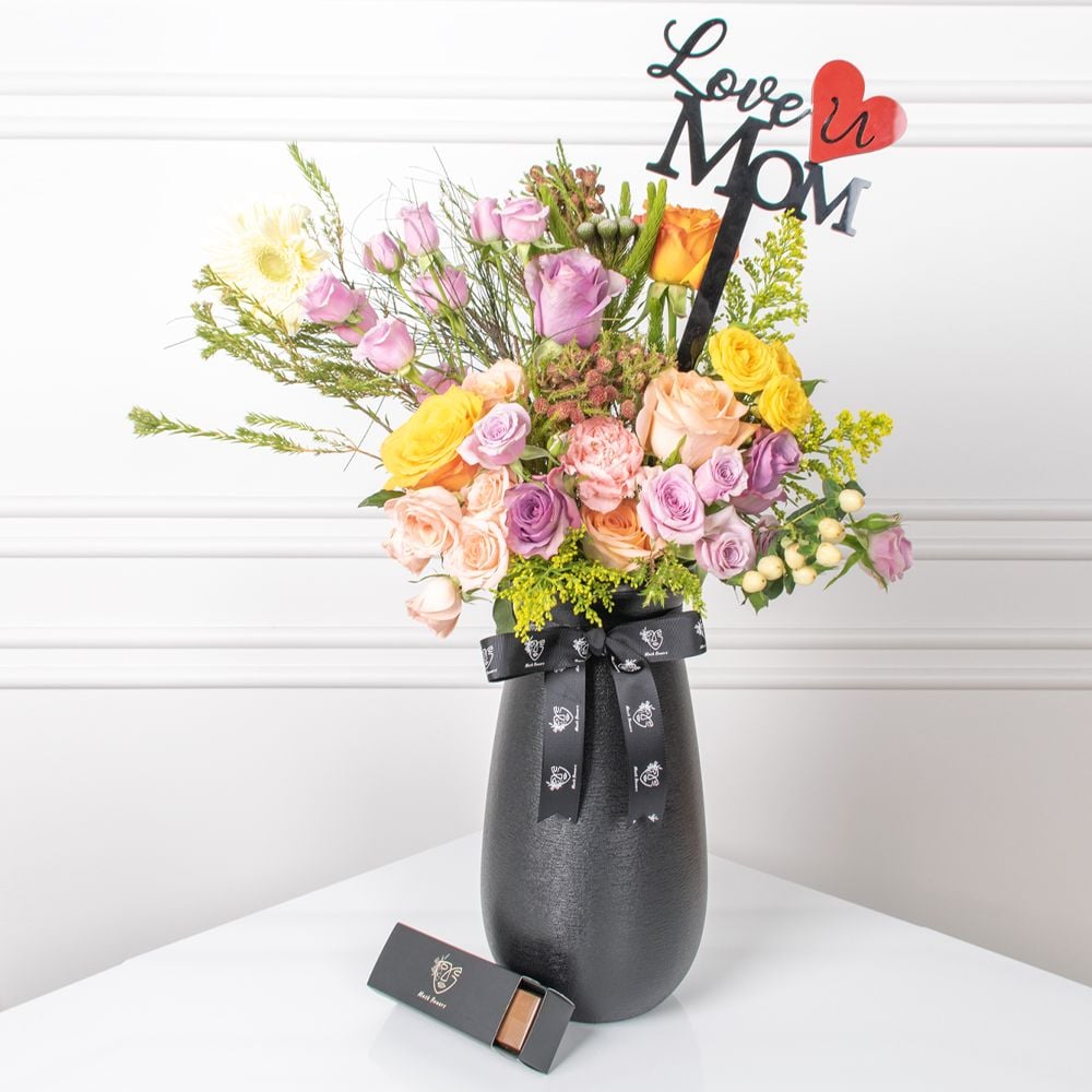 Mom Vase