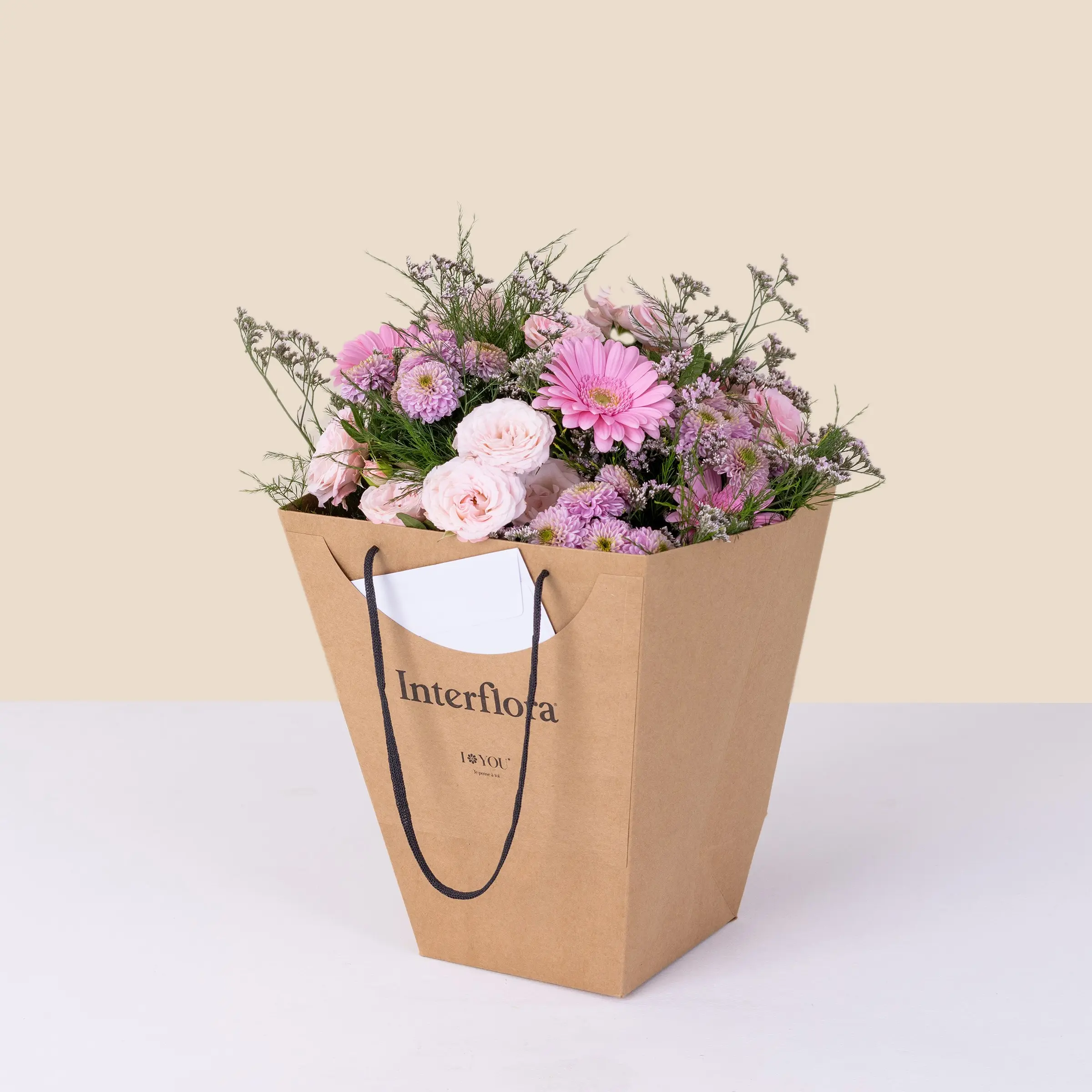 Congratulations with flower bag