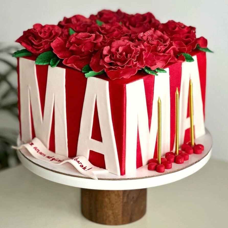 Mother's Day Red Roses Cake