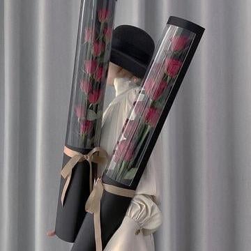 Red Roses in Elegant Long Gift Box