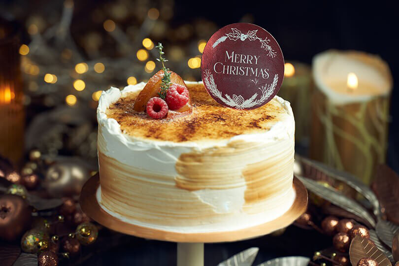 XMAS CREME BRULEE CAKE (6 piece)