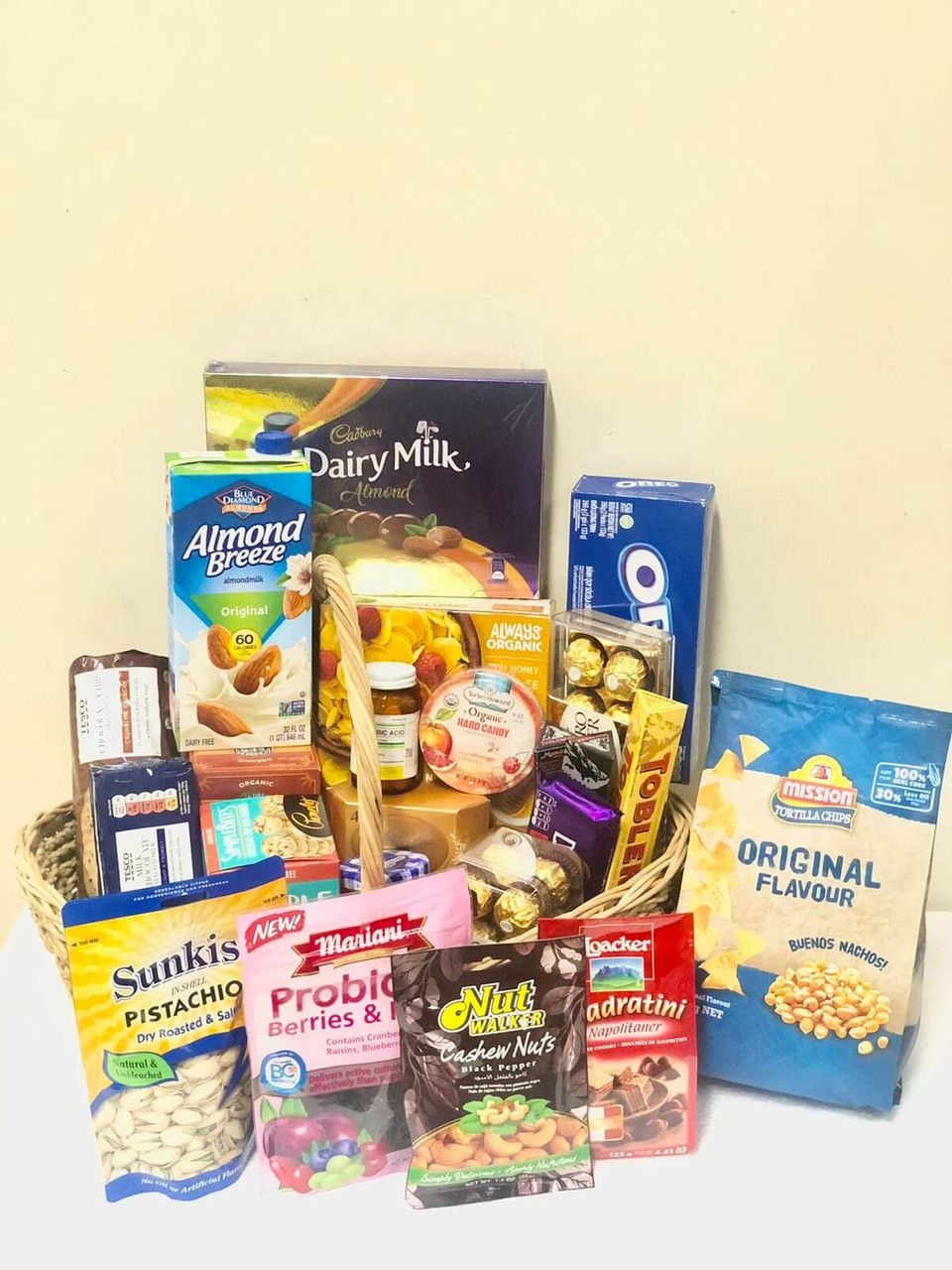 Vitamin C, Gluten Free & Indulgence Basket