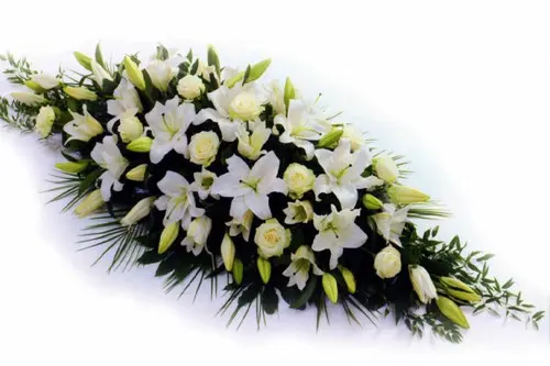 https://cdn11.bigcommerce.com/s-s00dfko9/images/stencil/{:size}/products/312/2233/casablanca_lilies_coffin_top_funeral_Philippines__02701.1730598011.jpg?c=2