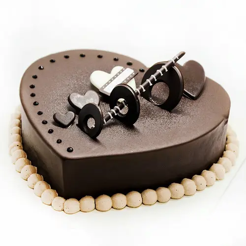 https://cdn11.bigcommerce.com/s-s00dfko9/images/stencil/{:size}/products/377/686/choco_heart__06618.1473471447.jpg?c=2