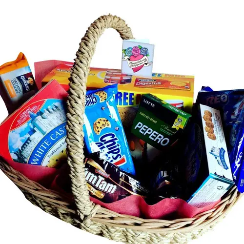 https://cdn11.bigcommerce.com/s-s00dfko9/images/stencil/{:size}/products/523/1598/cookies_basket_delivery_philippines__48833.1556808062.1280.1280__18593.1559274710.jpg?c=2