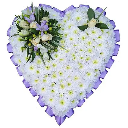 https://cdn11.bigcommerce.com/s-s00dfko9/images/stencil/{:size}/products/206/2408/funeral-heart-wreath-Philippines__48720.1688378093.jpg?c=2