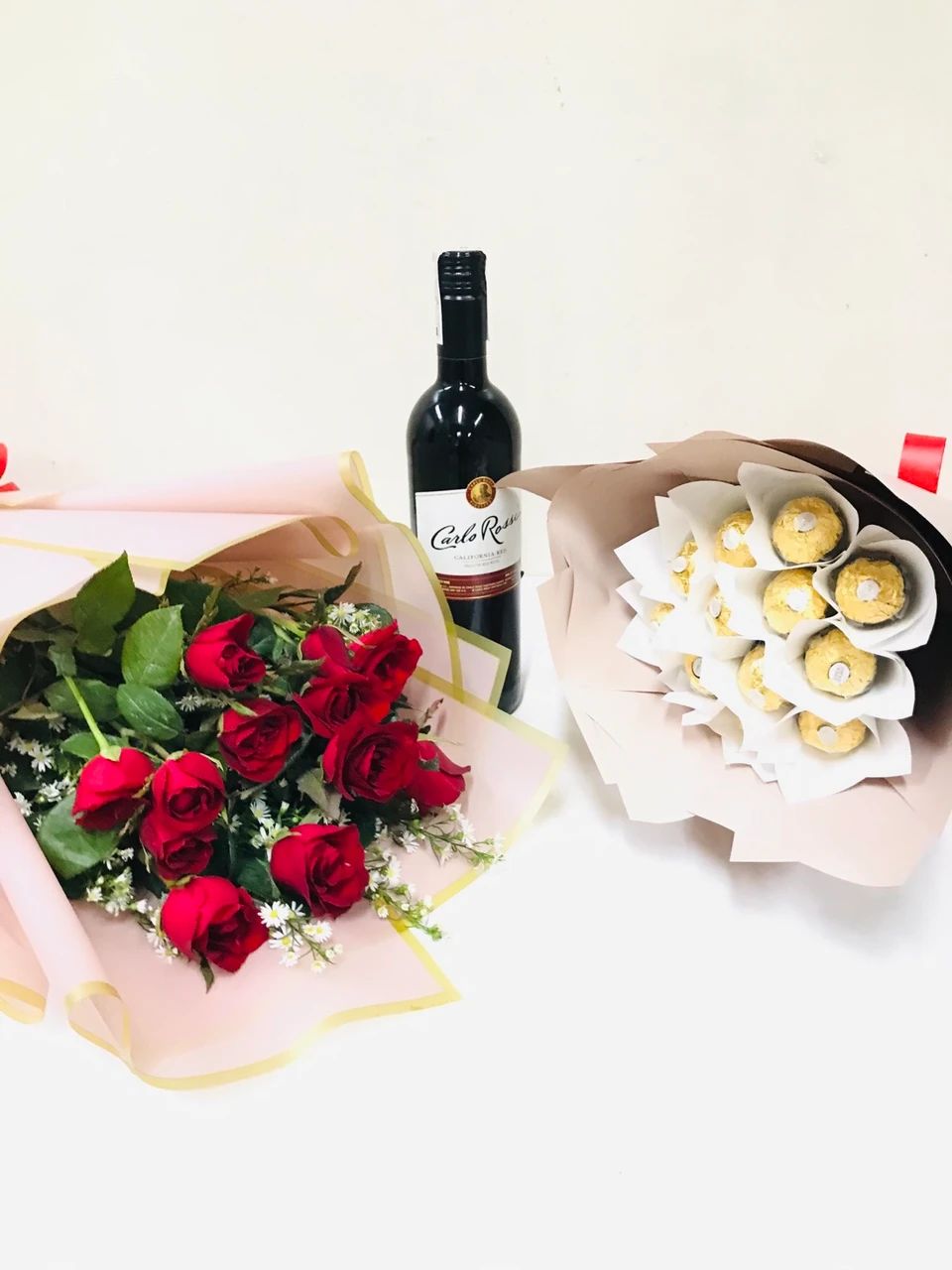 Roses & Chocolates California Wine Package (12 Stems)