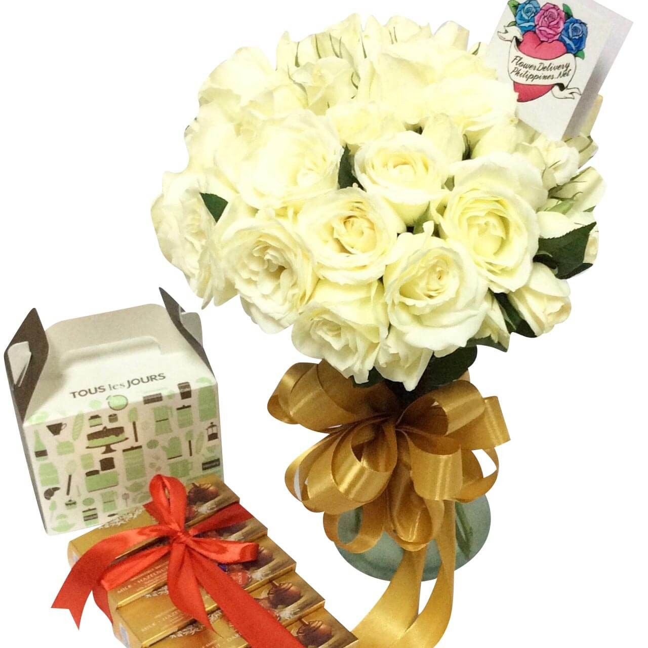 24 Roses Macarons Lindt Truffles Package