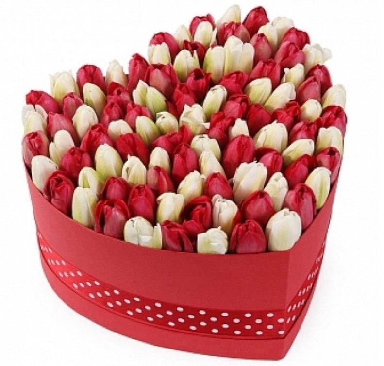 Tulips Lovers Heart Box (30 Tulips)
