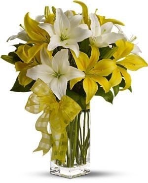 Yellow & White Lilies Bouquet (3 stems (12 flowers approx))