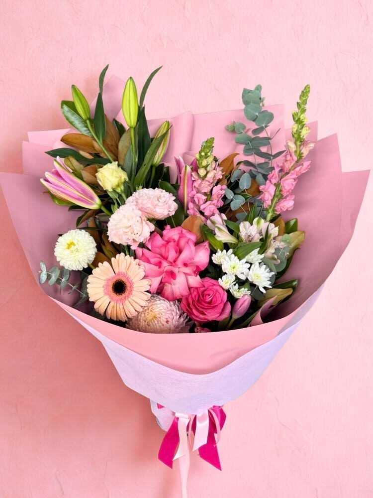 Pretty in Pink Bouquet (Petite)