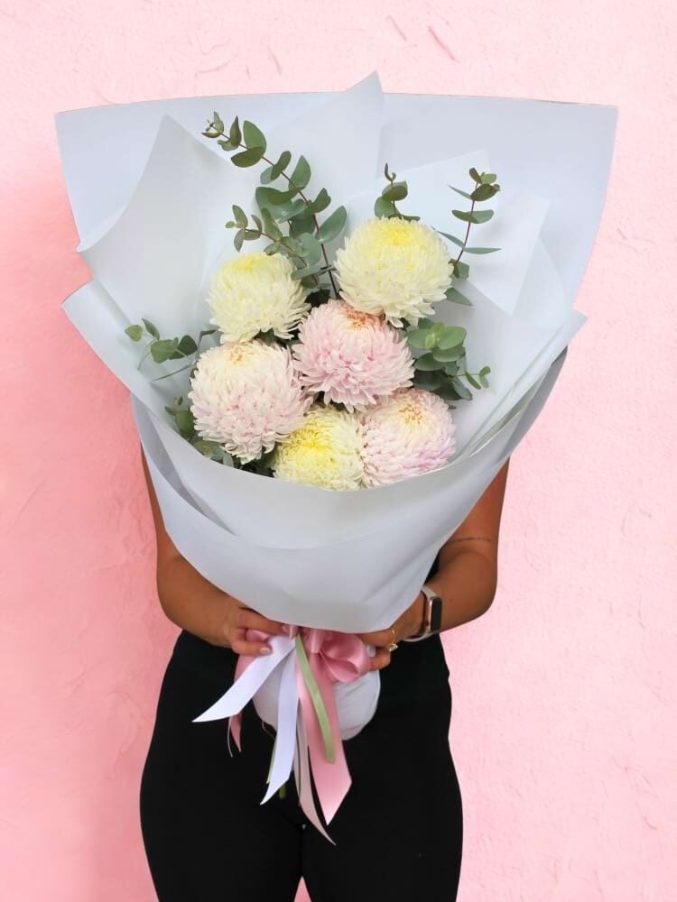 Chrysanthemums for Mum (Small (6 Stems As Displayed))