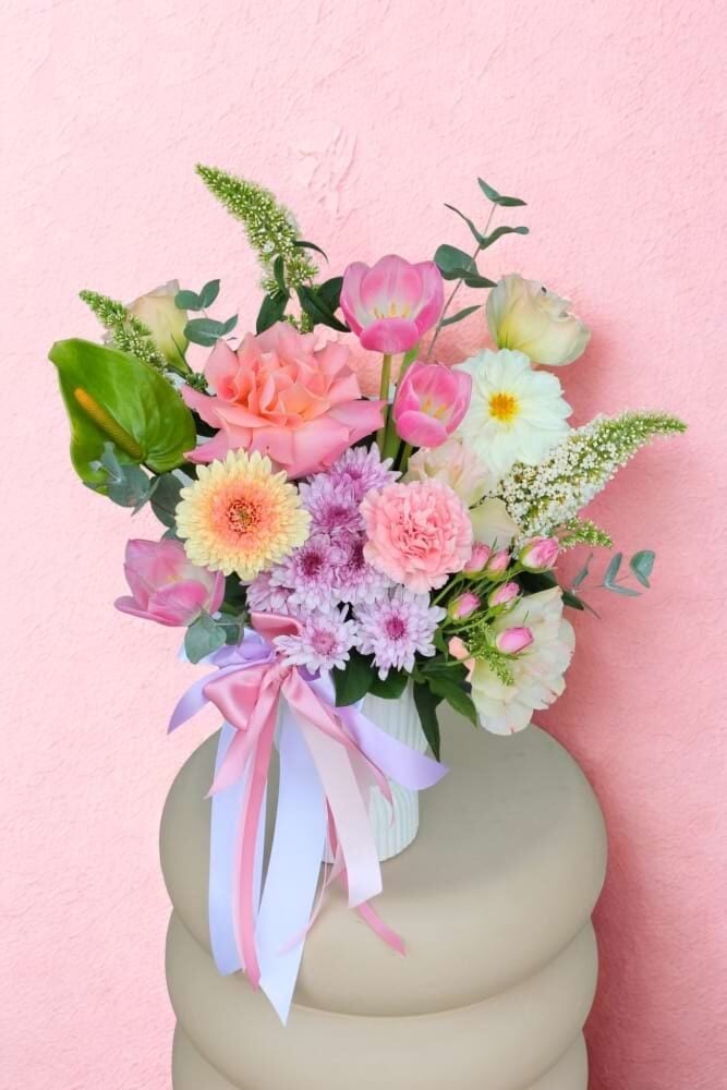 Blooming Garden Vase (Small (As Displayed))