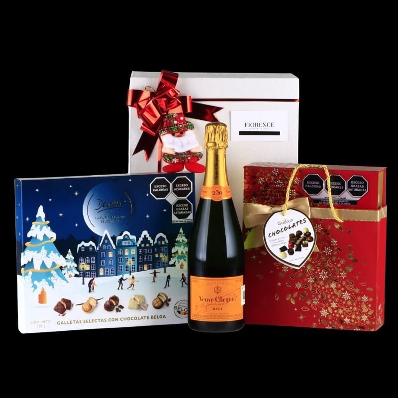 Deluxe Gift with Champagne, Chocolates and Cookies