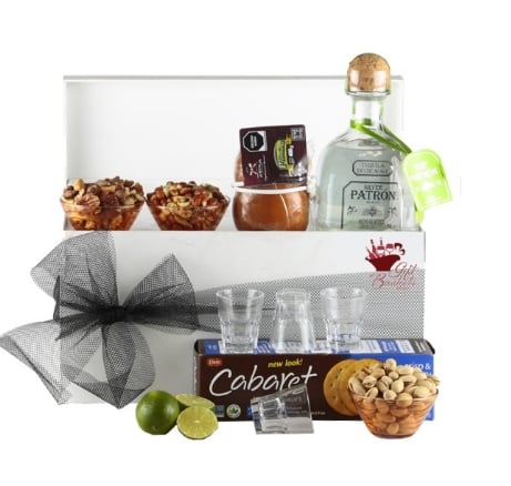Incredible gift with Tequila Silver PatrÃ³n, Cheese and Assorted Snacks