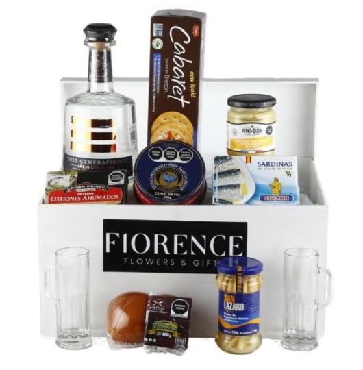 Gourmet Gift with Tequila Tres Generaciones
