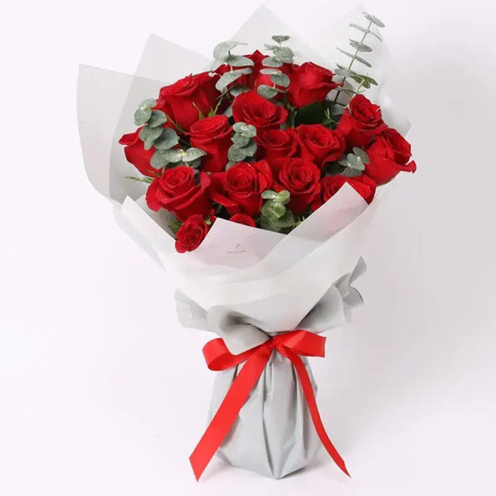An elegant bouquet that speaks the language of love