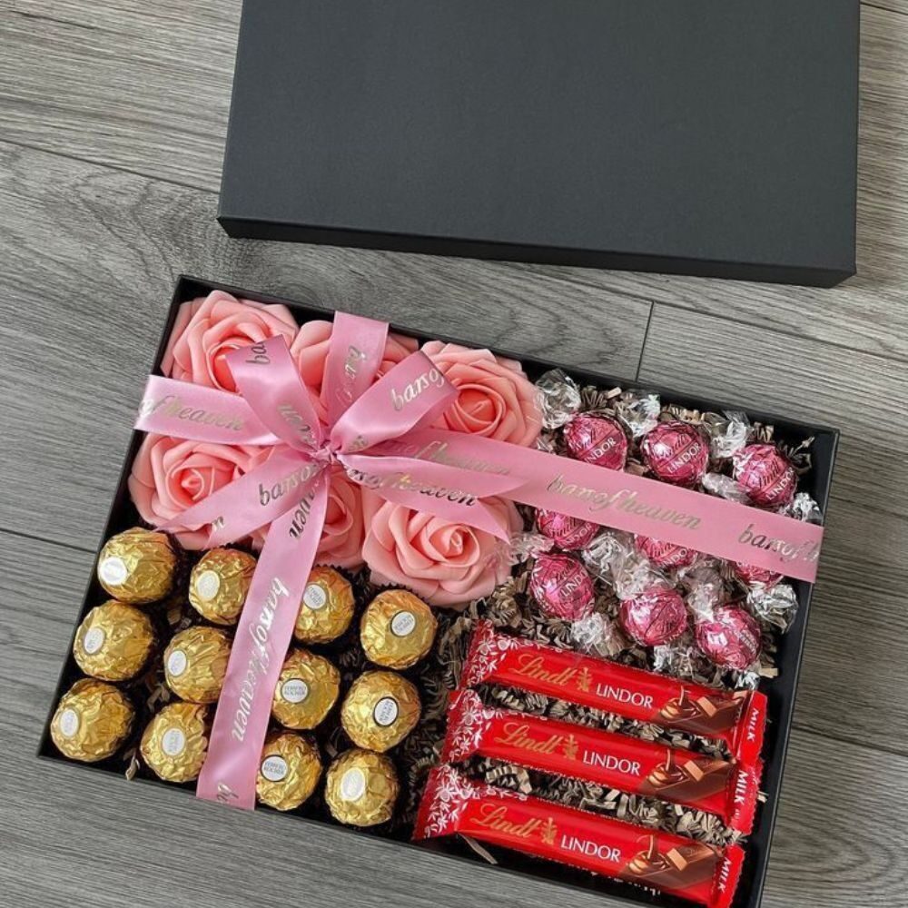 6 Pink Fresh Roses & Chocolate Hamper