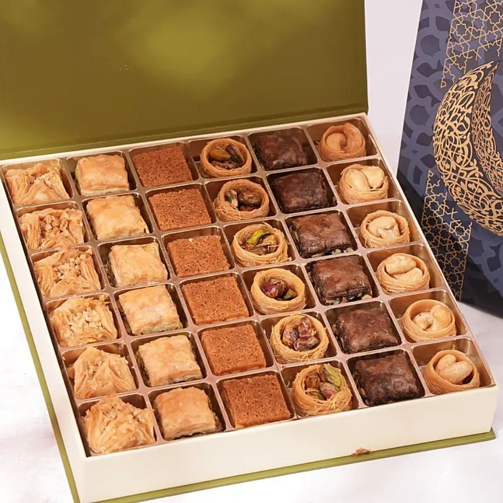 Women's Day Personalized Gift Hamper
