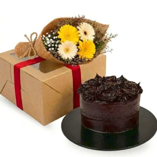 Ultimate Dark Fudgy Chocolate Cake & Flowers