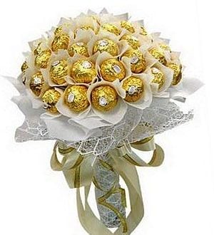 Bridely Ferrero - Chocolate Bouquet (Bridely Ferrero - 24 Rochers - Chocolate Bouquet)