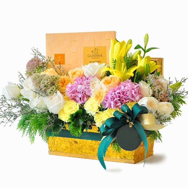 Godiva Connoiseur - Chocolate Hamper