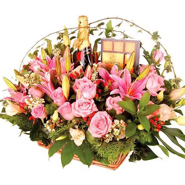 Moet Godiva - Chocolate Hamper