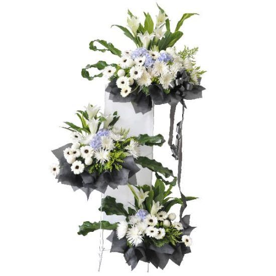 Soothing Hydrangeas - Condolence Flower Funeral Wreath