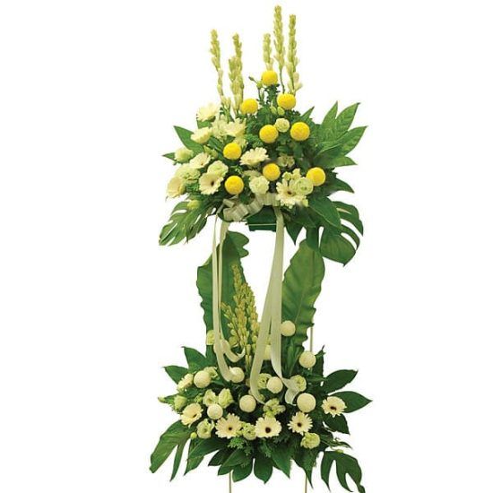 Soothing - Condolence Flower Funeral Wreath (Soothing - single tier - Condolence Flower Funeral Wreath)