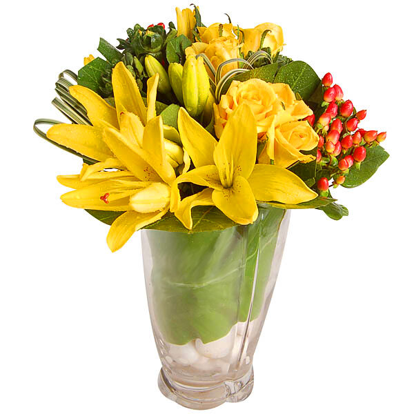 Floral Tatakrama - Lilies Flower Arrangement