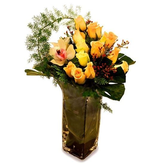 Carria Love - Roses Flower Arrangement