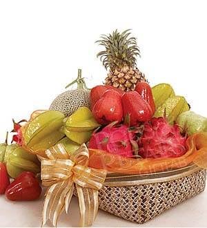 Tropical Sweetness â€“ Fruit Basket
