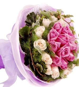 Essence - Roses Flower Bouquet (Essence - 20 stalks Rose Flower Bouquet)