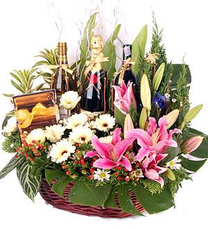 Opulent â€“ Wine Hamper