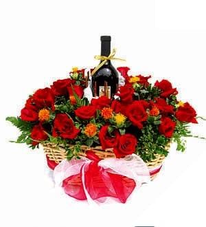 Red Bouquet - Wine Gift