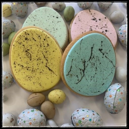 Speckled Easter Egg Cookies (6 Cookies)