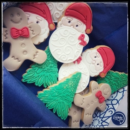 TRADITIONAL CHRISTMAS BOX