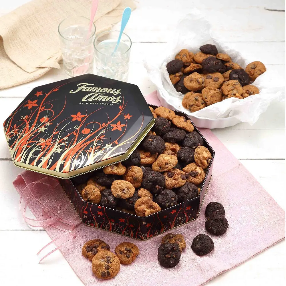Floral Octagon Tin 450g