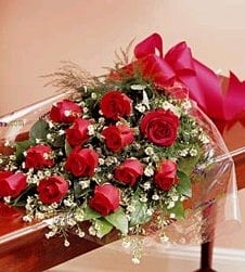 Box with 12 Roses