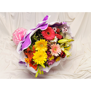 Assorted Flower Bouquet in Italian